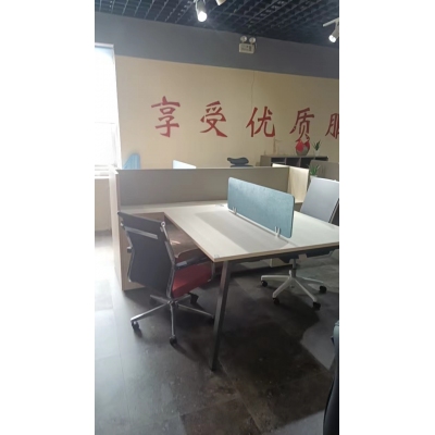 屏風辦公桌